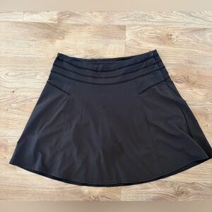 Athleta Black Skort Tennis Everyday Casual Size 8 Key Zipper